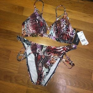Bathing suit